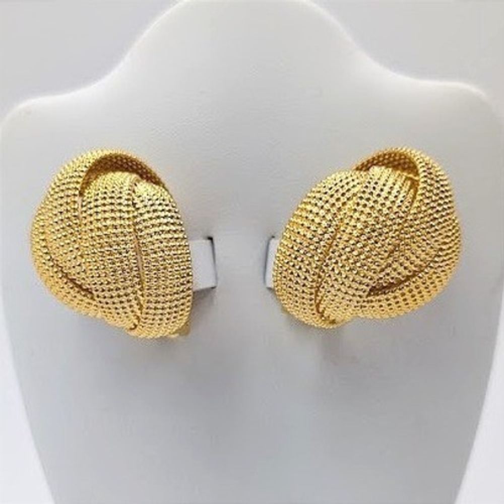 VTG Norma Jean‎ Gold Tone Earrings 3D Knot Caviar Textured Clip-on Chunky 80s